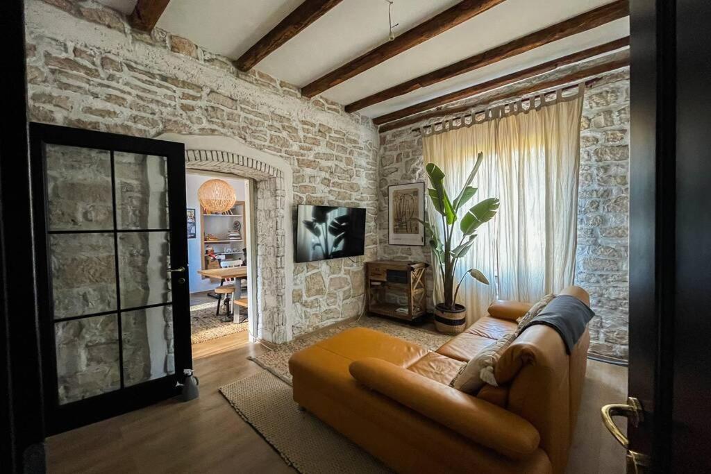 The Bungalow By The Sea In Historic Porec Old City Dış mekan fotoğraf